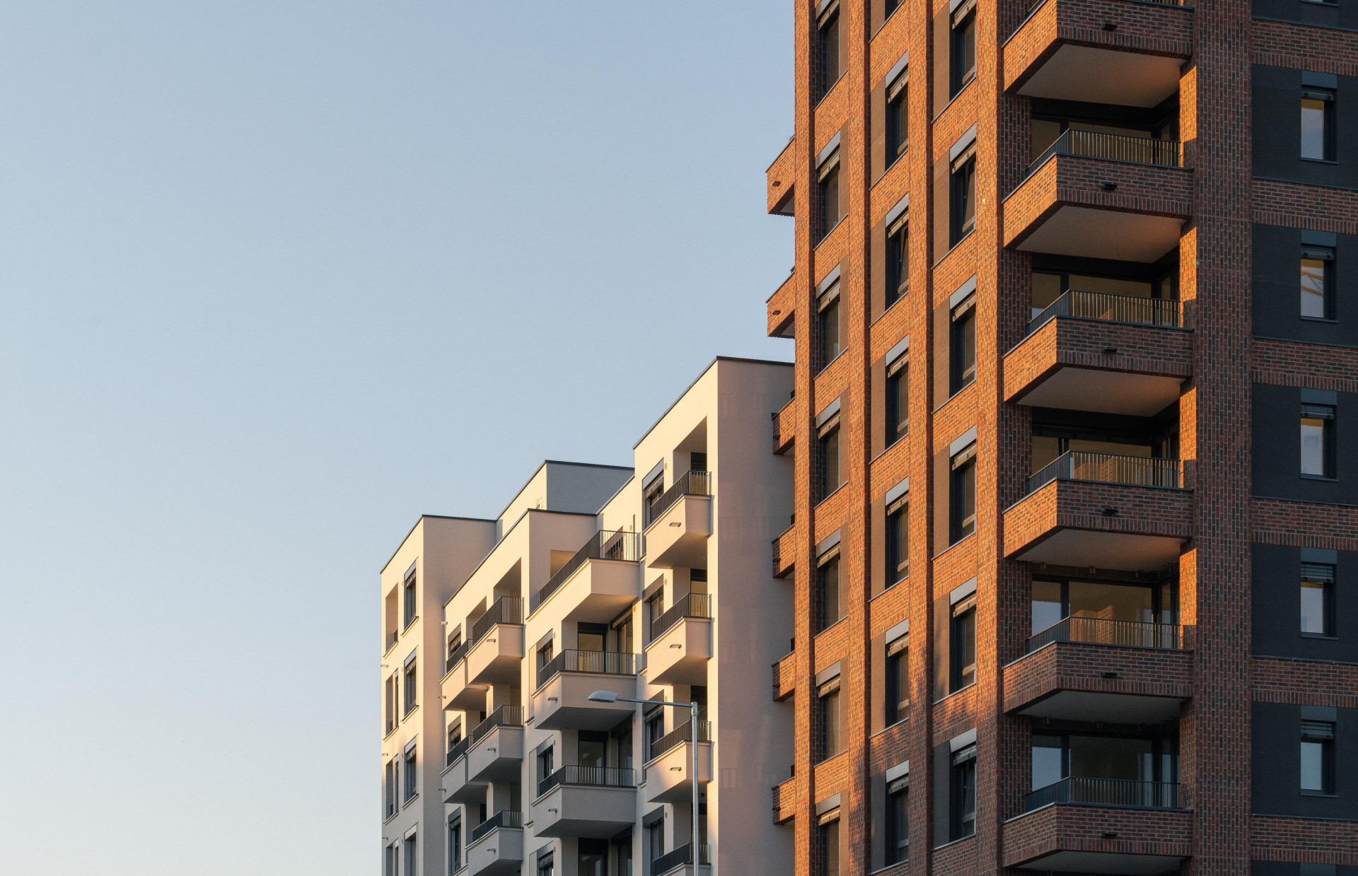 Nový bytový komplex navazuje na bývalý pivovar.