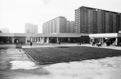 Náměstí Ládví před stavbou fontány 