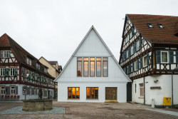 Budova restaurace Das Waldhorn v německém Kirchheim unter Teck, KO/OK Architektur a Studio Berardi