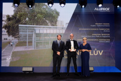 Druhé místo putovalo do České republiky, konkrétně do Brna. Cenu získal ateliér Chybik+Kristof, kteří obnovili Mendelův skleník.