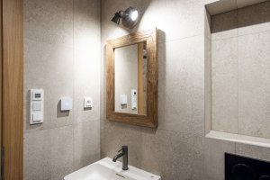 Společnost REHAU představuje produkt NEA SMART 2.0 - modulární regulační systém s LED Matric.