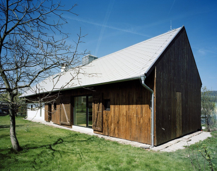 ov-a, Rekonstrukce chalupy v Tupadlech – foto