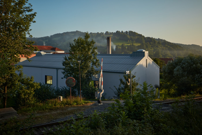 Sportovní hala v Novém Hrozenkově od studia Consequence Forma