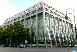 Obchodní dům Peek&Cloppenburg od Gottfrieda Böhma (199)