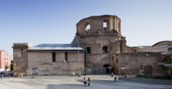 José Ignacio Linazasoro - Dostavba kostela v San Fernando