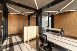 Administrativní sídlo firmy v pavilonu EXPO 2015, KOMA MODULAR. ZDROJ: KOMA MODULAR