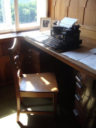 Pavel Janák, ložnice - foto