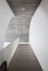 Městský úřad v Leopoldově od studia Zerozero