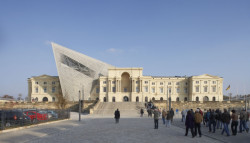 Muzeum Bundeswehru, Daniel Libeskind,