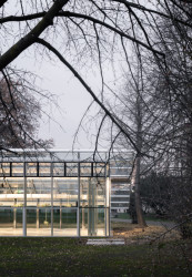 Architekti ze studia Chybík + Krištof obnovili slavný Mendelův skleník v Brně