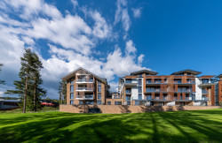 Chapman Taylor architects zrealizovali na břehu Lipna rekreační komplex