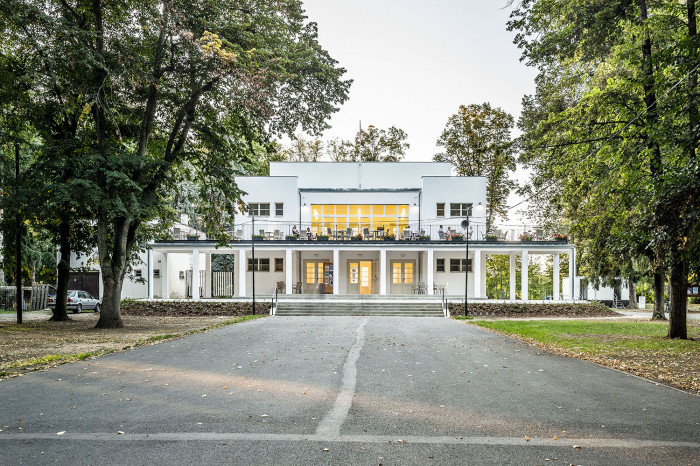 Rekonstrukce pavilonu A na výstavišti v Lounech, Ondřej Tuček