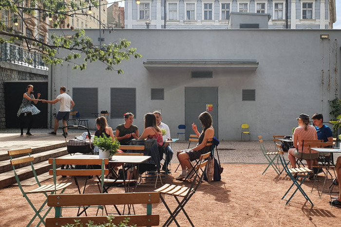 Revitalizace Kostnického náměstí v Praze, Hana Špalková, Radmila Fingerová