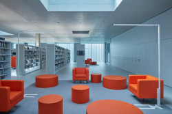 Dostavba Jihočeské vědecké knihovny v Českých Budějovicích od Kuba & Pilař architekti