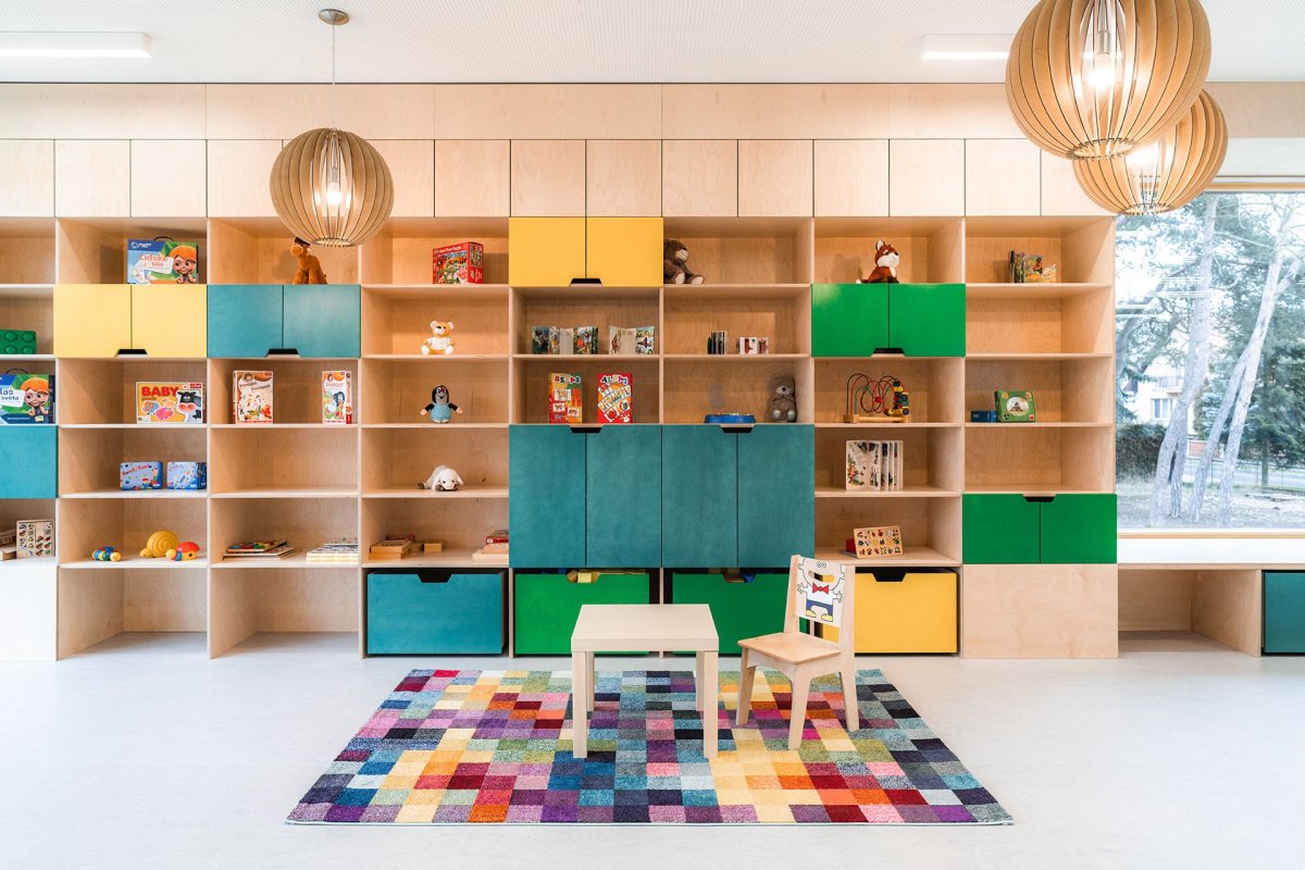 Interiér (Mateřská škola ve Vědomicích, Architip)