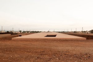 Rudy Ricciotti, památník v Rivesaltes, foto