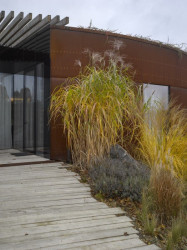 Daniela Polubědovová, Rodinný dům Srdce