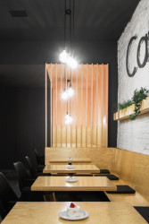 Interiér Cafe Smoo v Příbrami, Michael Karnet