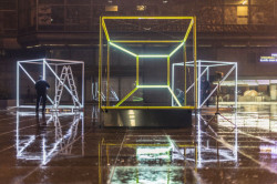Vacek & Smid, Dancing Cubes - foto
