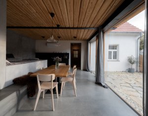 Víkendový dům v Bukovanech od studia SENAA architekti
