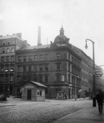 Tachovské náměstí ve dvacátých letech minulého století (Tachovské náměstí v Praze, OVA)