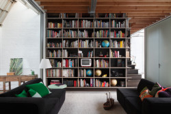 Přestavba industriální budovy na rodinný dům v Gentu, NU architectuuratelier