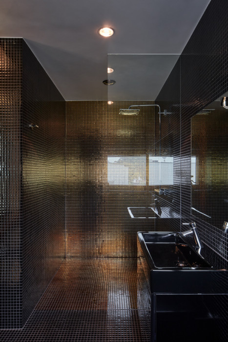 Lazy House, petrjanda/brainwork