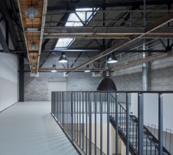 Konverze průmyslového objektu na kreativní prostor Barevna