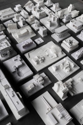 Od 18.4. do 28. 4. 2023 bude Fakulta architektury ČVUT v Praze hostit výstavu mapující práci legendárního architekta Le Corbusiera