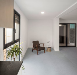 Dočasný bytový dům v Barceloně, Straddle3 + Eulia Arkitektura + Yaiza Terré