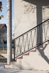 Rekonstrukce rodinného domu v Šaĺe na Slovensku od Bakyta architekti