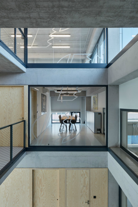 Výrobní a administrativní objekt firmy Pilana Karbid v Hulíně, Ellement architects