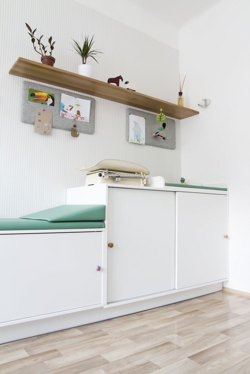 Studio Schwestern, Dětská ordinace v Revoluční – foto