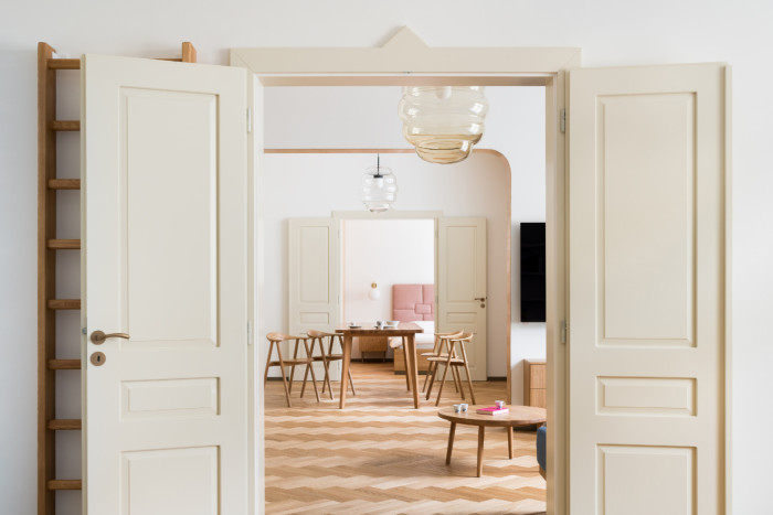 S Dejvickou noblesou, No Architects / Jakub Filip Novák, Daniela Baráčková, Barbora Jelínek