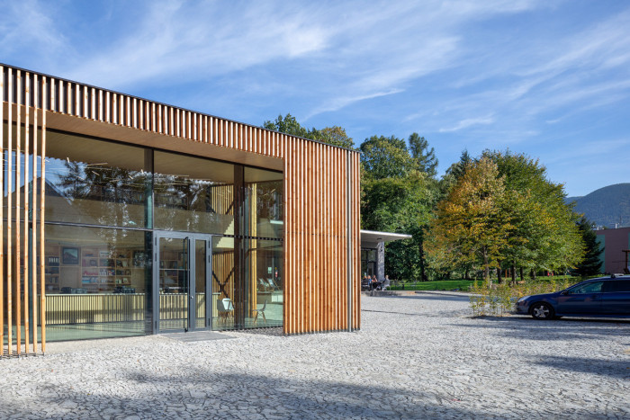  (Informační centrum v Trojanovicích; Kamil Mrva Architects, Dodavatel: EB-stavební společnost)