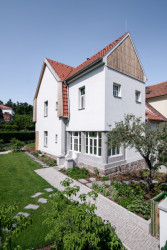 Přestavba prvorepublikové vily v Brně podle návrhu studia AEIOU