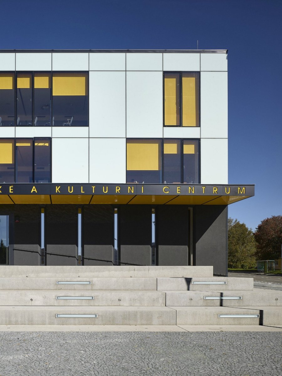 Společenské a kulturní centrum Kuřim, ARCHTEAM