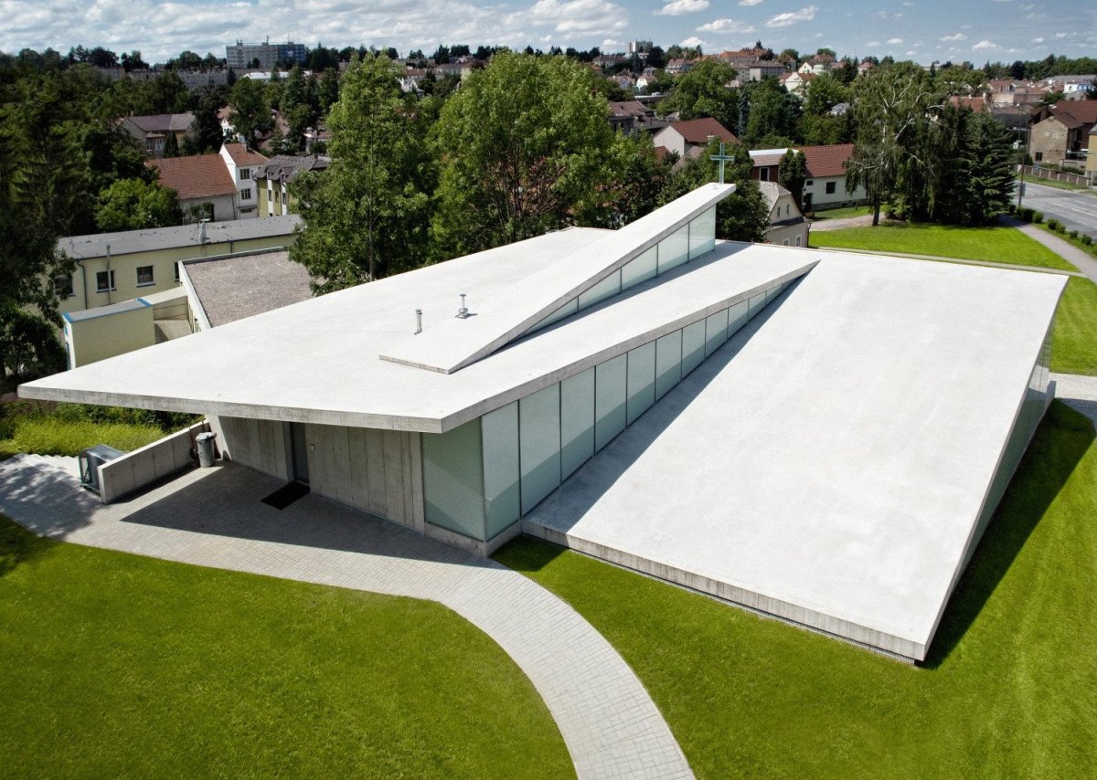 Modlitebna Církve bratrské Litomyšl, Fránek Architects, 2007-2010. Foto: Petr Polák, Studio Petrohrad
