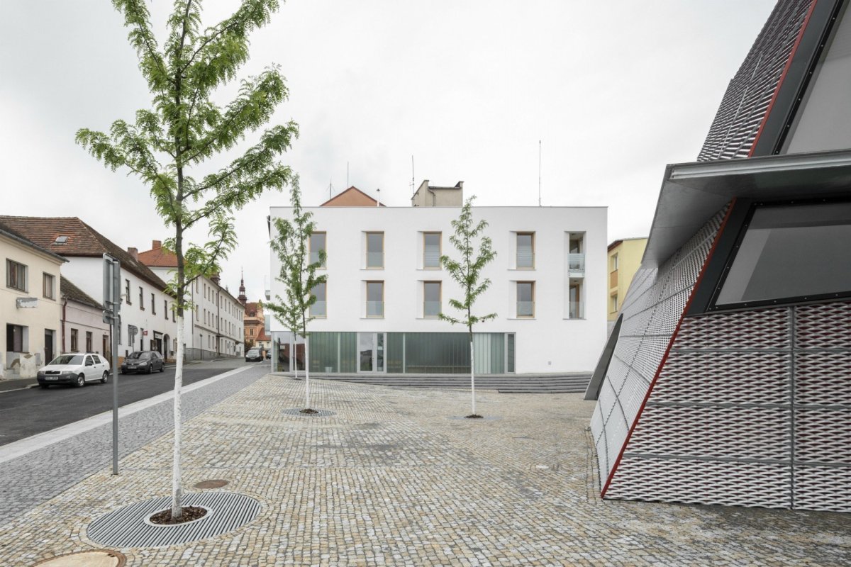Společenské centrum Sedlčany, A8000/ Martin Krupauer, Pavel Kvintus, Daniel Jeništa, Stanislava Blažková