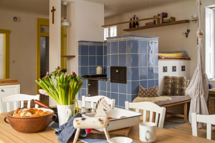 Kachlová kamna z rodinné kachlové manufaktury K&K Poker