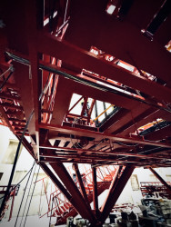 Petr Hájek Architekti dokončují multifunkční sál v Císařských lázních v Karlových Varech