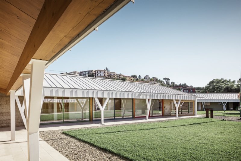 Dětský hospic v Katánii od florentského studia FRONTINITERRANA