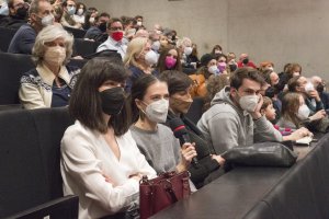 Premiéra filmu Trochu poučnej barák o budově Fakulty architektury ČVUT v Praze