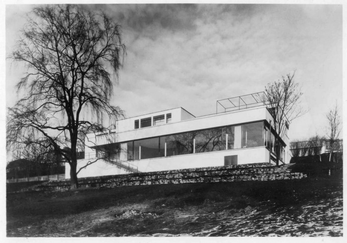 Vila Tugenhat v Brně, historická fotografie původního stavu z roku 1931, jižní průčelí – foto