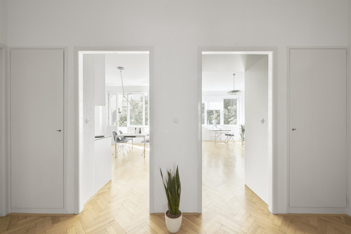 Byt Vinohrady I, 0,5 Studio/ MgA. Pavel Nový, MgA. Vít Svoboda