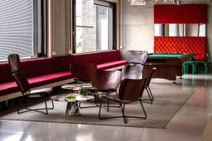 DOMEQ Apartments, Studio acht a Vos interier, 2017