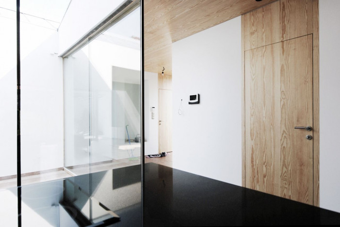 gutgut, DEV / Rodinný dom na Devíne – foto