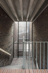 Fakulta rozhlasové a televizní tvorby Slezské univerzity v Katovicích, BAAS Arquitectura + Grupa 5 Architekci + Małeccy Biuro Projektowe