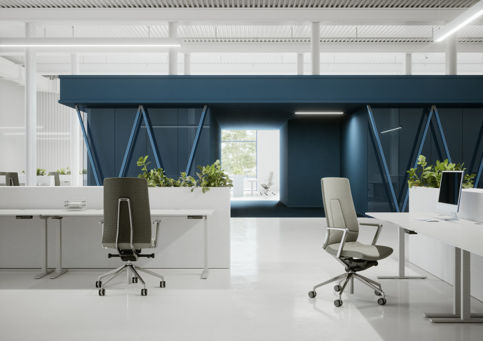 Otočná pracovní židle FollowMe, navržená německým designérem Andreasem Krobem