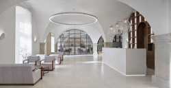 Transformace barokní sýpky ve Velkých Pavlovicích na hotel Lotrinský, EA architekti